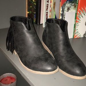 “Distressed” Booties